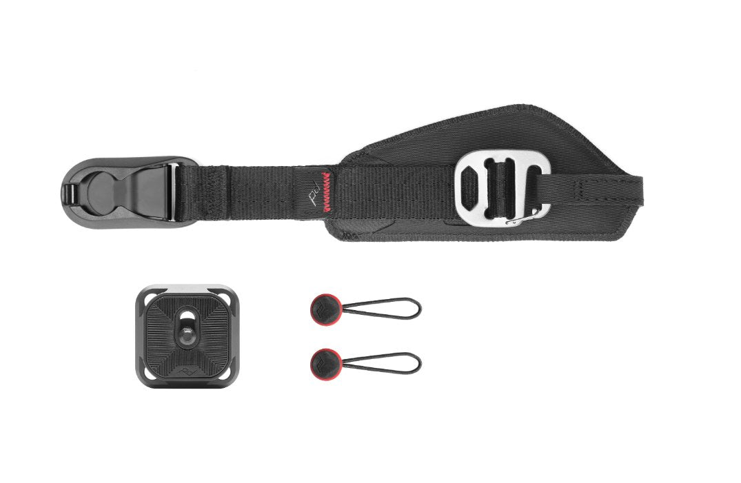 Peak Design Clutch - wrist strap
