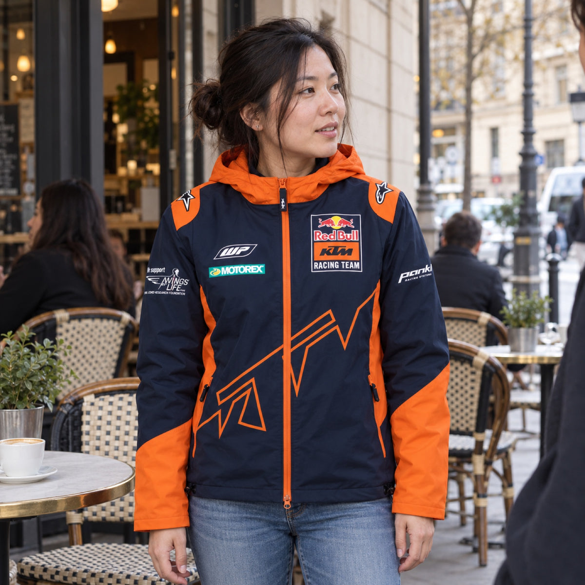 KTM Red Bull Racing Windbreaker Jacket – ilustrační foto 2 (AI)