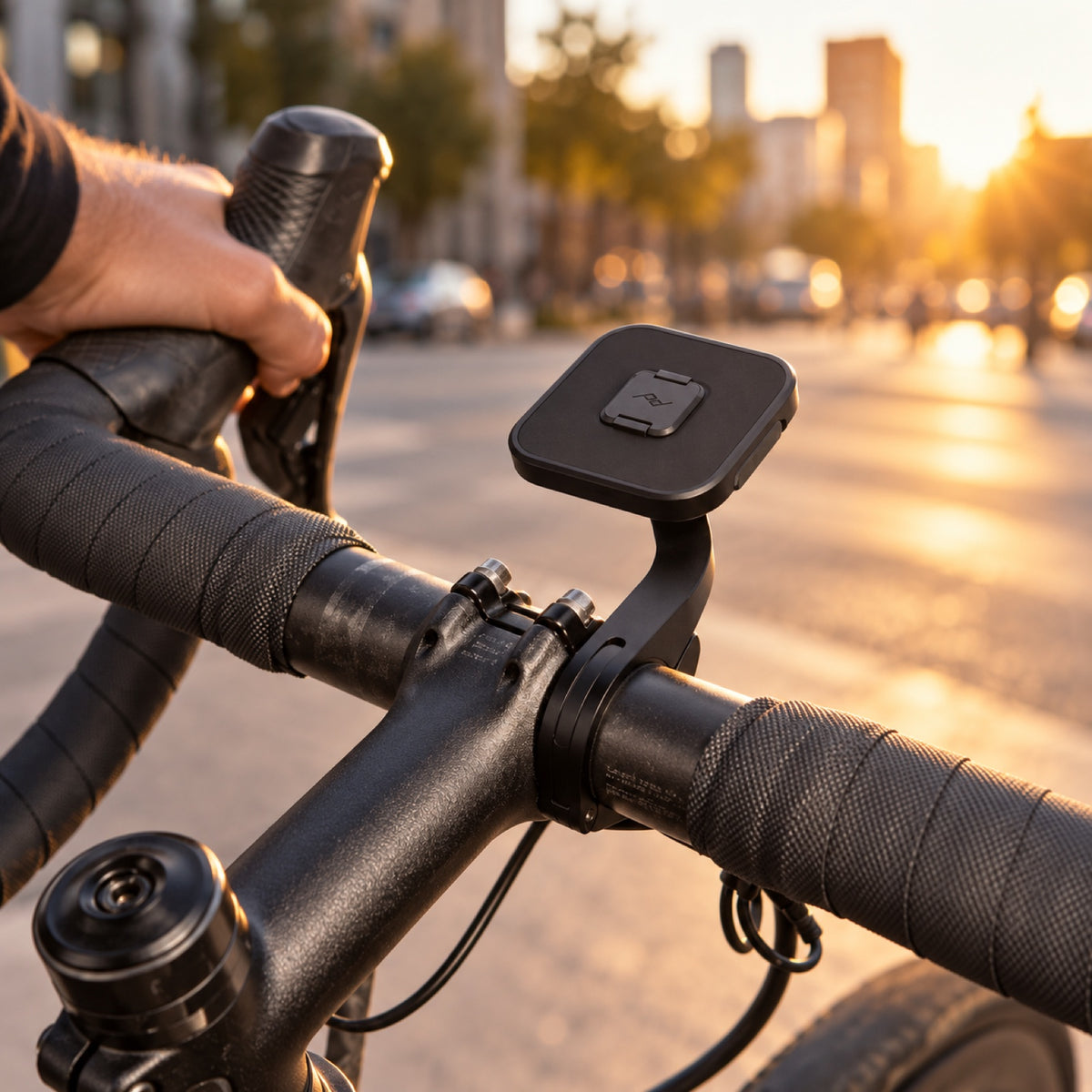 Peak Design Out Front Bike Mount V2 – Black – fotografie ilustrativă (AI)