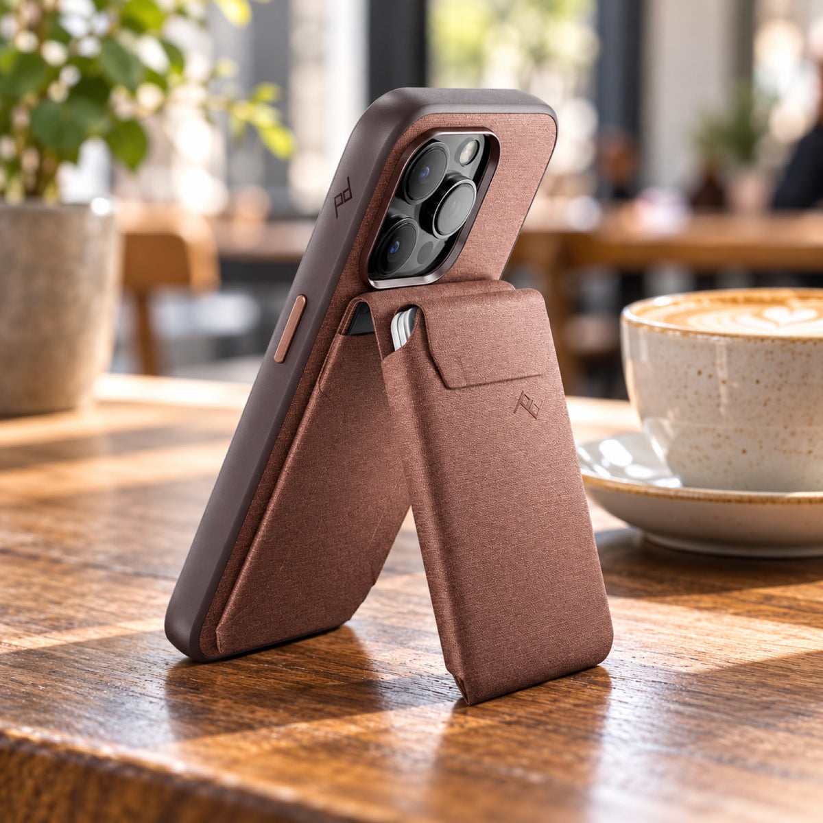 Peak Design Stand Wallet – Redwood – illustrative photo (AI)