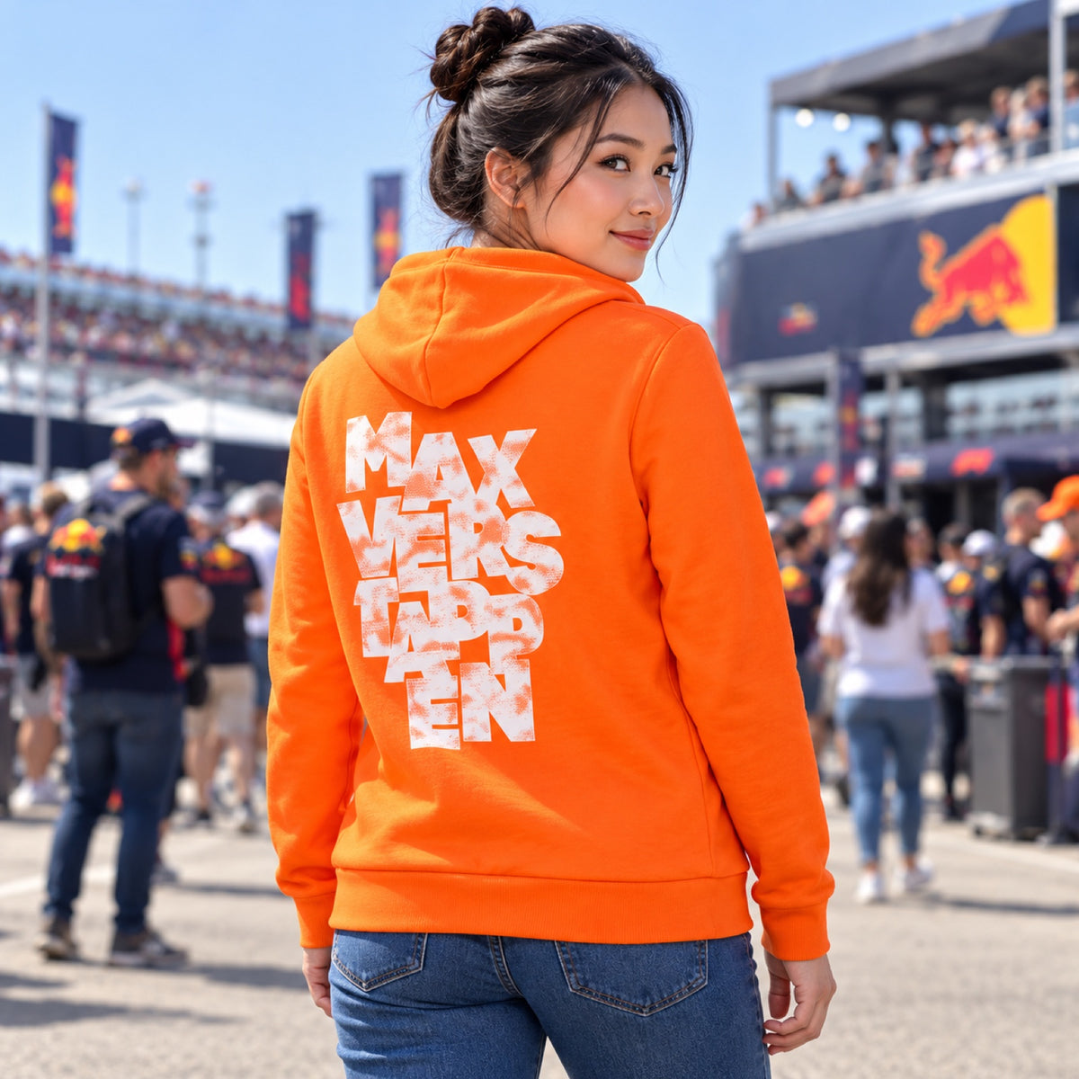 Max Verstappen – Red Bull Racing F1 EXPRESS Hoodie – Orange – illustrative photo (AI)