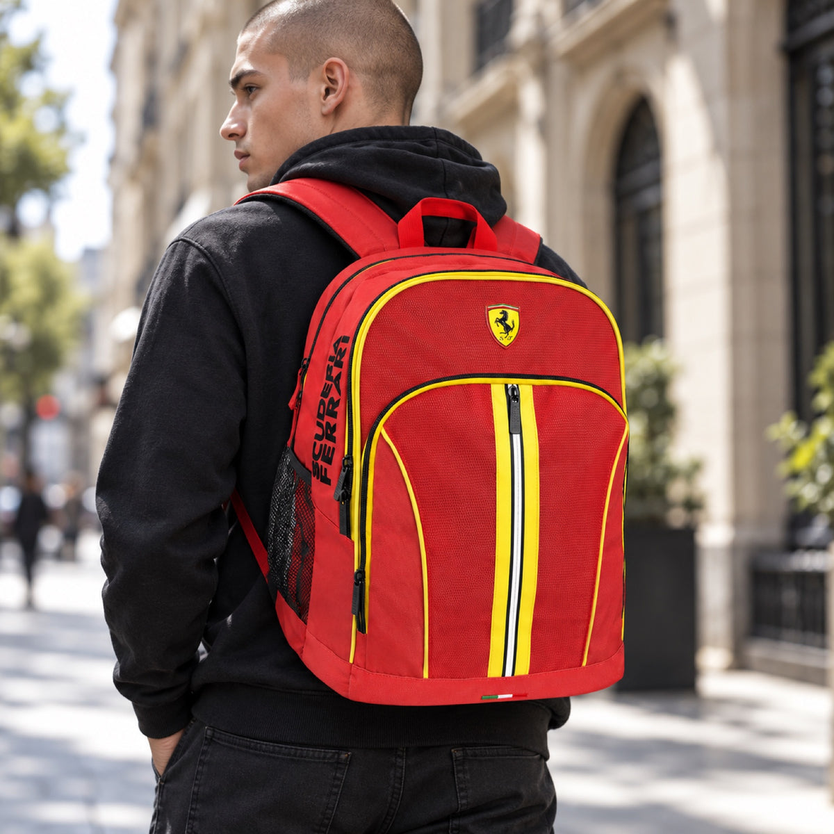 Rucsac școlar Scuderia Ferrari F1 – roșu – fotografie ilustrativă (AI)
