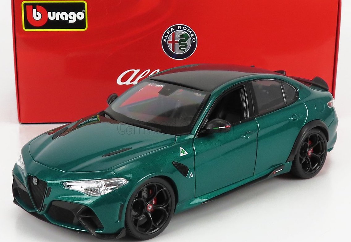 Machetă Bburago Alfa Romeo Giulia GTA verde