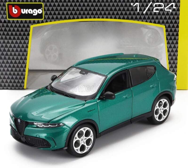 Alfa Romeo Tonale 1:24 Bburago model green