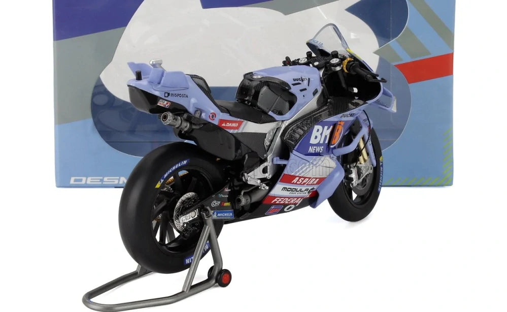 Machetă NZG Ducati Desmosedici GP25 Fermin Aldeguer 1:12