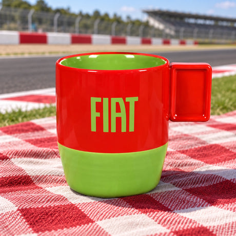 Cană ceramică Fiat – roșu/verde, produs oficial – fotografie ilustrativă (AI)