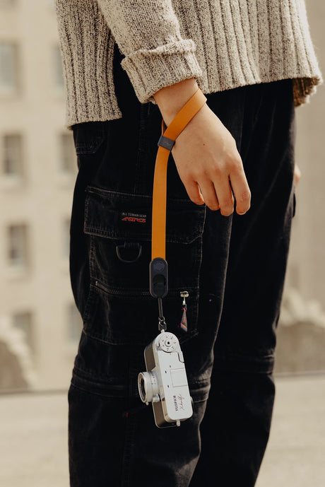 Peak Design Cuff - curea de piele pentru aparat foto, de încheietură - Amber