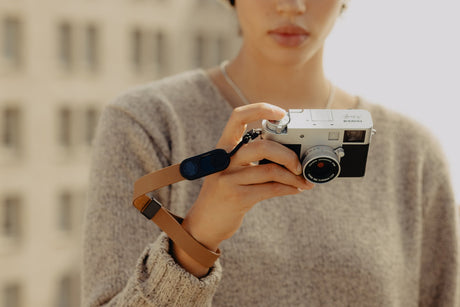 Peak Design Cuff - curea de piele pentru aparat foto, de încheietură - Brown