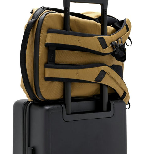 Peak Design Everyday Backpack 20L v2 - Coyote