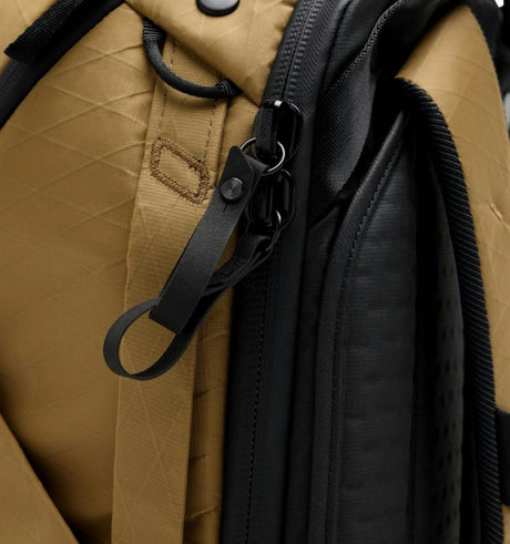 Peak Design Travel Backpack 45L Coyote