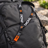 Breloc cu carabinieră KTM Racing cu logo – negru – fotografie ilustrativă (AI)