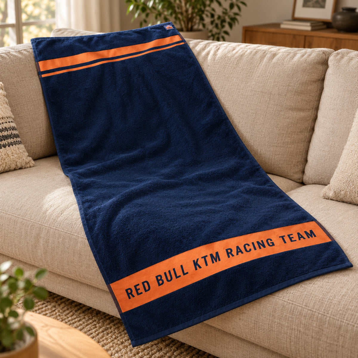 Prosop mare KTM Red Bull Racing cu inscripție – fotografie ilustrativă (AI)