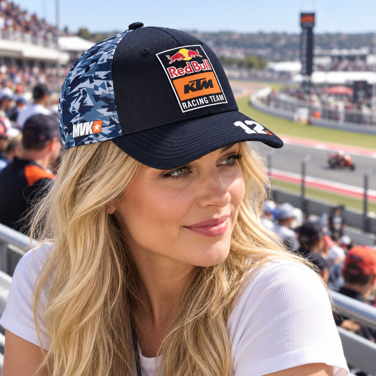 Șapcă pentru fani KTM Red Bull Racing Maverick Vinales – fotografie ilustrativă (AI)