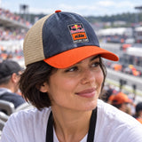 Șapcă trucker KTM Red Bull Racing RIDER cu logo – fotografie ilustrativă (AI)
