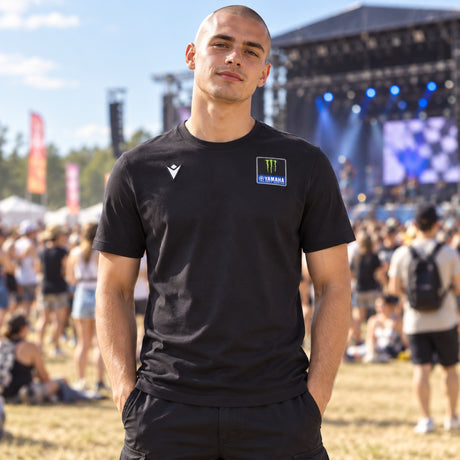 Tricou pentru fani Yamaha Racing MotoGP – negru – fotografie ilustrativă (AI)