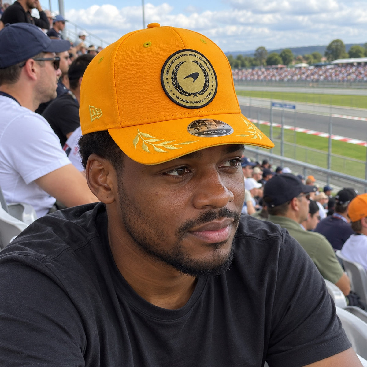 McLaren F1 9FIFTY Team Cap – Constructors Champions – ilustrační foto (AI)