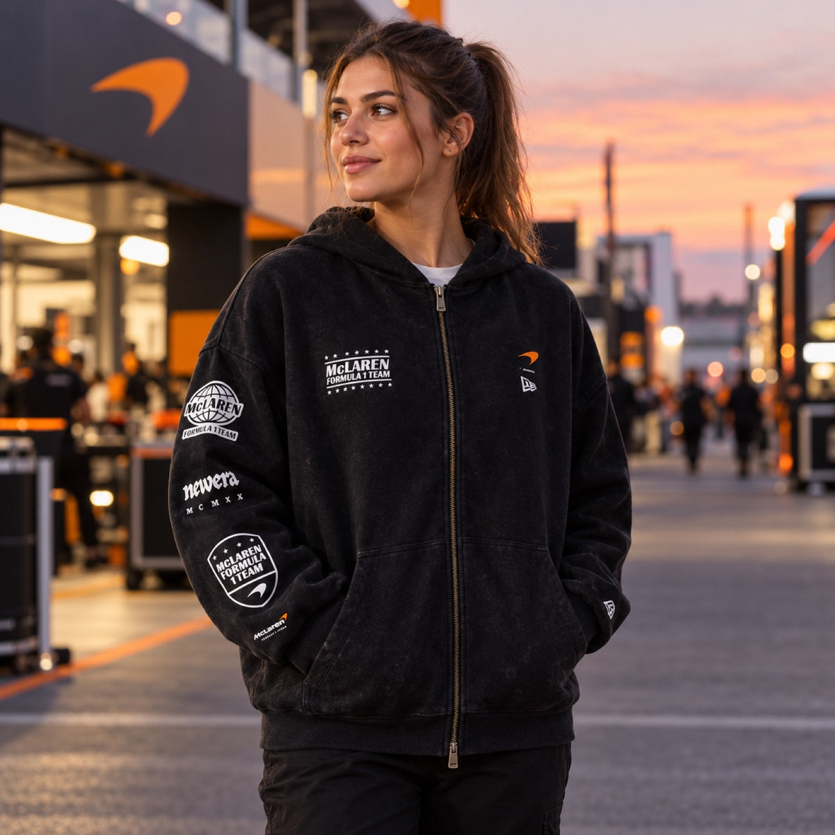 Hanorac cu fermoar McLaren F1 NE GRPHC – negru washed – fotografie ilustrativă (AI)