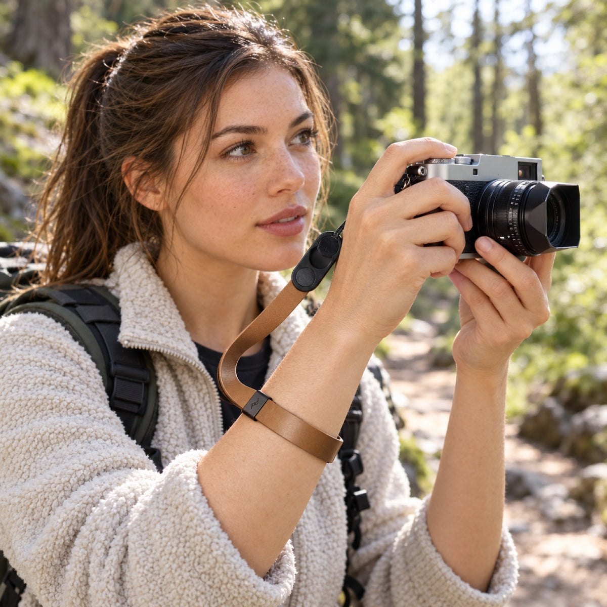 Peak Design Cuff Leather Camera Wrist Strap – Brown – illustrative photo (AI)