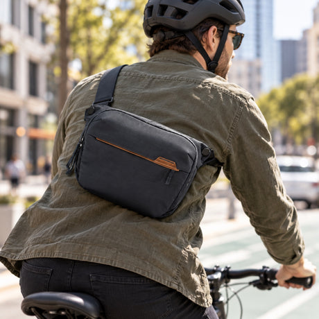 Peak Design Everyday Sling 3L v2 – Black – fotografie ilustrativă (AI)
