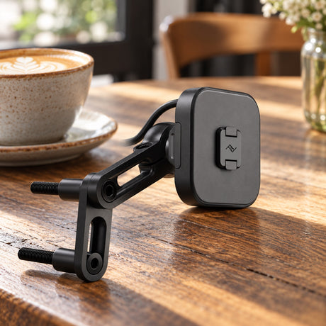 Peak Design Motorcycle Mount Brake/Clutch Mount Charging – Black – fotografie ilustrativă (AI)