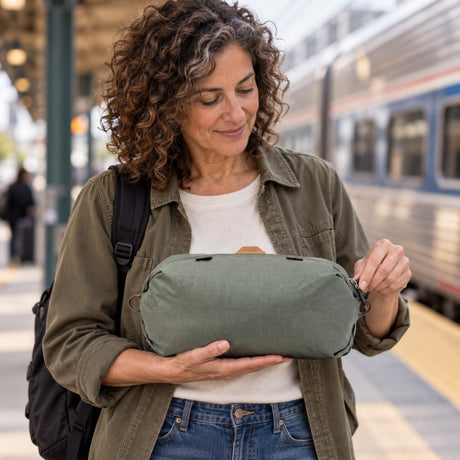 Peak Design Shoe Pouch v2 – Sage – illustrative photo (AI)