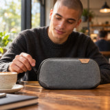 Peak Design Tech Pouch Small – Charcoal – illustrative photo (AI)