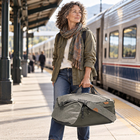 Peak Design Travel Duffel 50L – Sage – illustrative photo (AI)