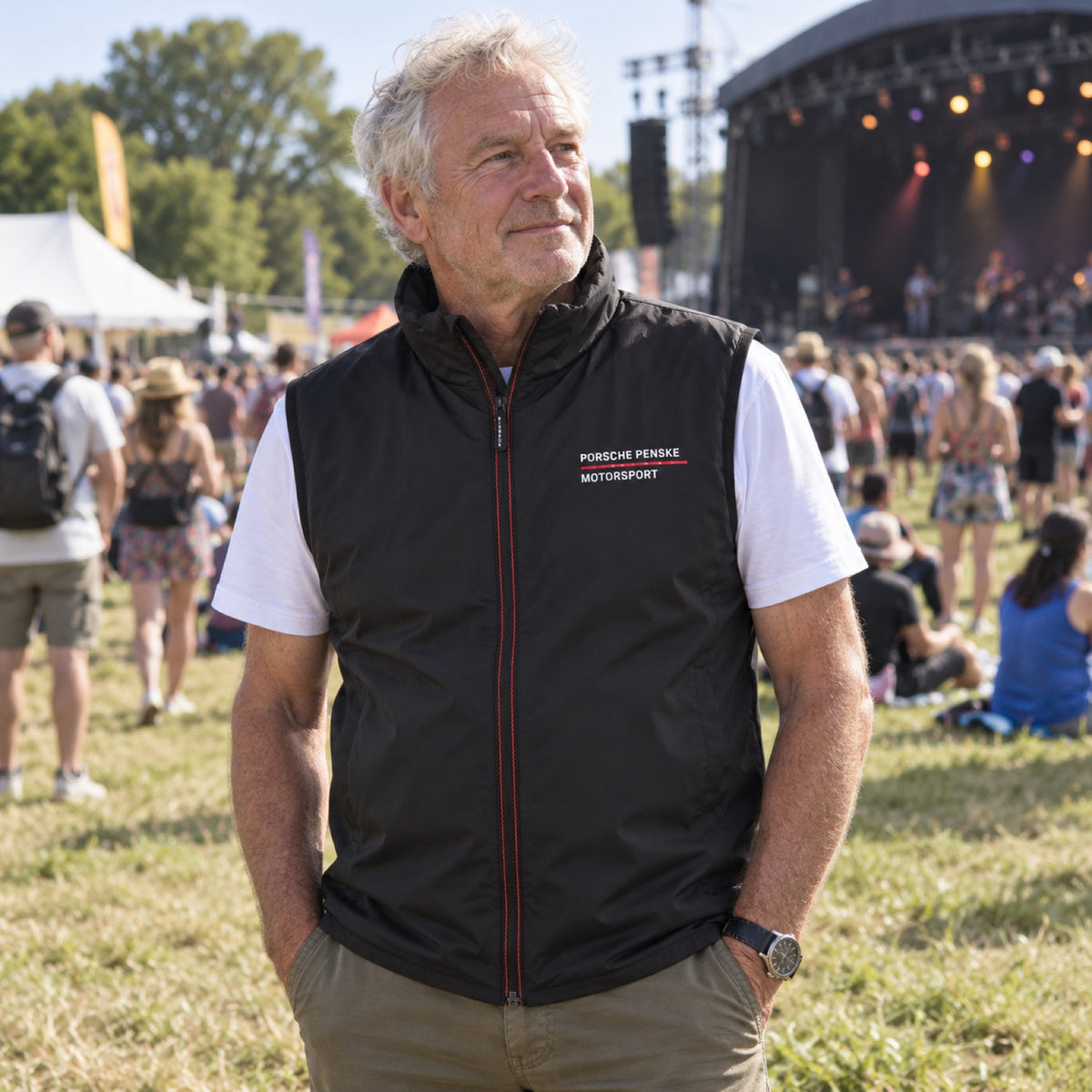 Porsche Penske Motorsport Team Gilet – Black – ilustrační foto (AI)