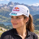 Șapcă de ciclism Red Bull Bora Hansgrohe – ediția Tour de France – fotografie ilustrativă (AI)