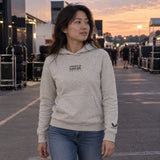 Oracle Red Bull Racing Hoodie – GRAPHIC BULL Edition – Grey – ilustrační foto 2 (AI)