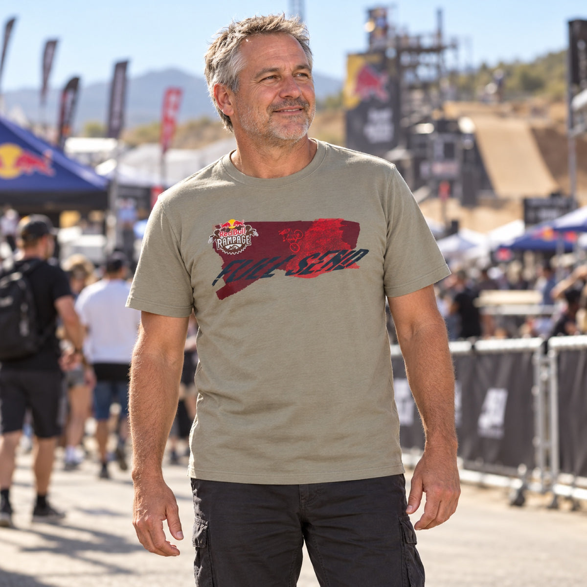 Tricou Red Bull Rampage Cliff – fotografie ilustrativă (AI)