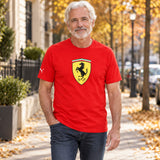 Tricou casual Scuderia Ferrari F1 cu logo mare – roșu – fotografie ilustrativă (AI)