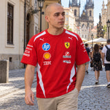 Scuderia Ferrari F1 x Puma T-Shirt with Sponsor Logos – DRIVERS Edition – ilustrační foto (AI)