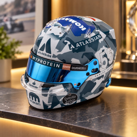 Machetă cască SPARK Carlos Sainz Silverstone Grand Prix F1 2025 – fotografie ilustrativă (AI)