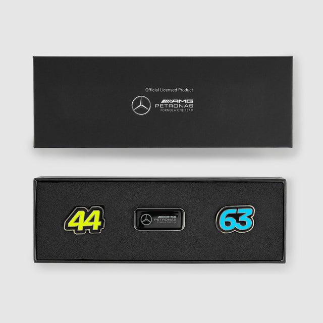 Set de insigne de echipă Mercedes AMG F1