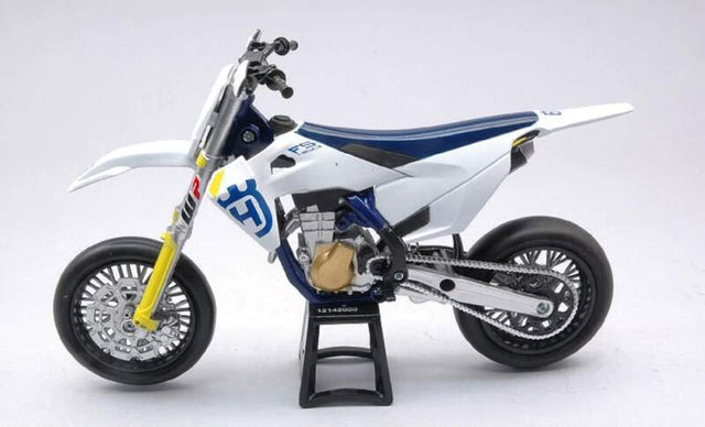 Machetă motocicletă Husqvarna FS 450 Supermoto