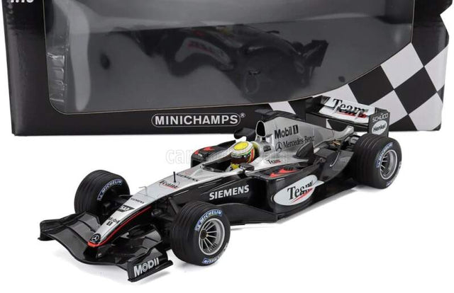 Machetă Minichamps McLaren MP4/19 Lewis Hamilton 1:18 - Silverstone test 2004