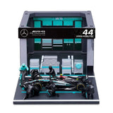 Bburago Mercedes F1 1:43 model Lewis Hamilton with pit garage