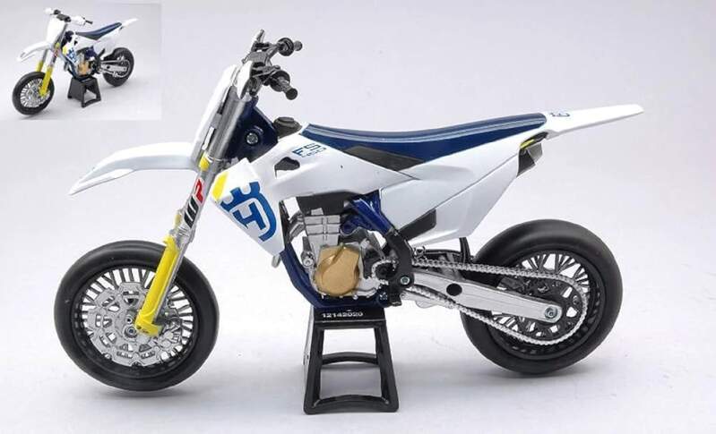 Machetă motocicletă Husqvarna FS 450 Supermoto