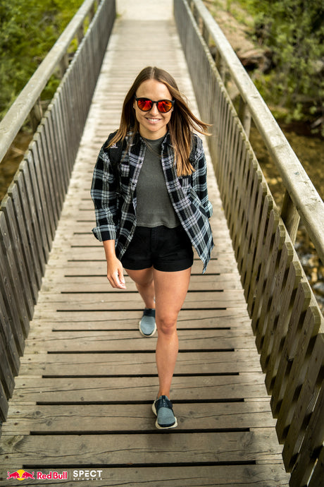 Ochelari de soare Red Bull Spect LACE negri cu lentile roșii