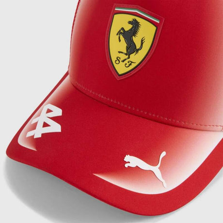 Șapcă cu plasă Lewis Hamilton Scuderia Ferrari F1 x Puma - ediție de echipă