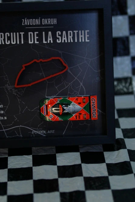 Ramă 3D PETROL ART Le Mans cu machetă Mazda 787B Johnny Herbert 1:43