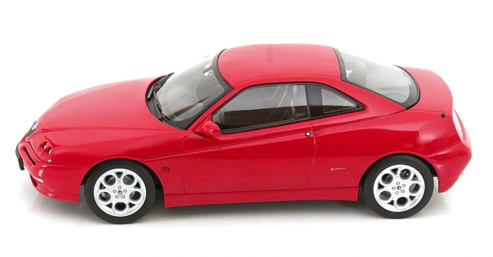 Norev Alfa Romeo GTV 1999 Model 1:18 – Red