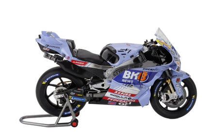 Machetă NZG Ducati Desmosedici GP25 Alex Marquez 1:12