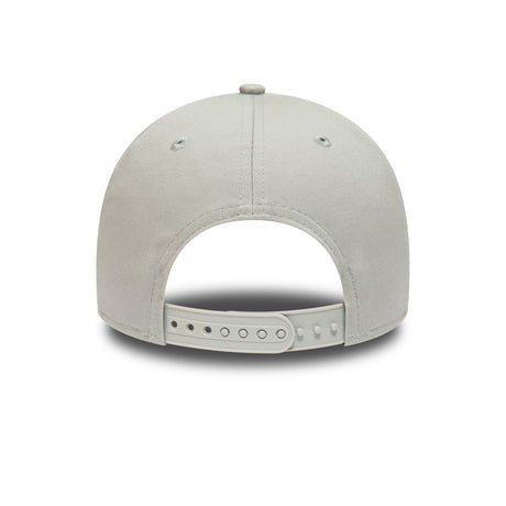 Șapcă casual Red Bull Racing F1 ESS Mono cu logo mic – gri